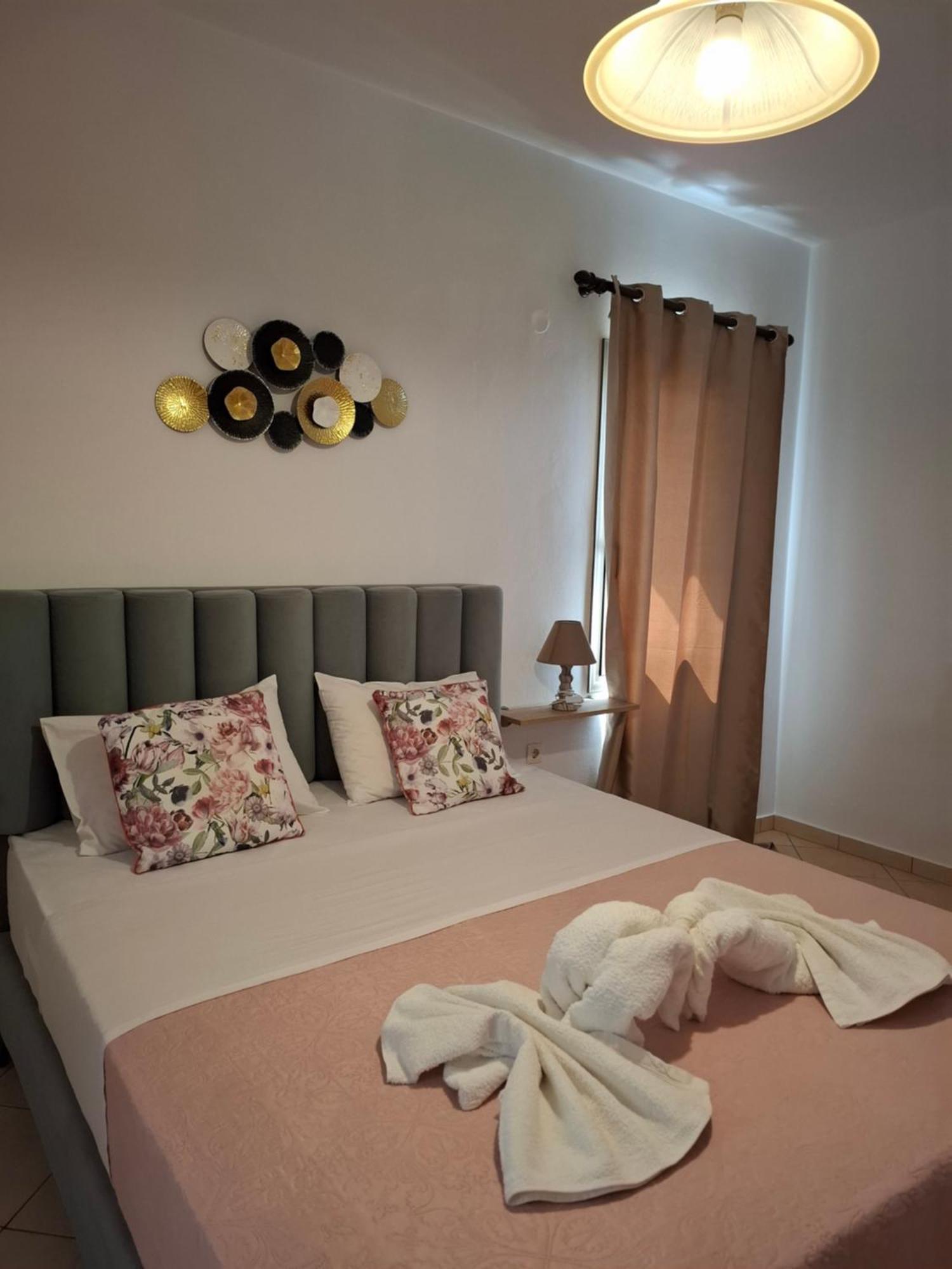 Nireides Villas 'Top Destination' Elafonisi Exterior photo
